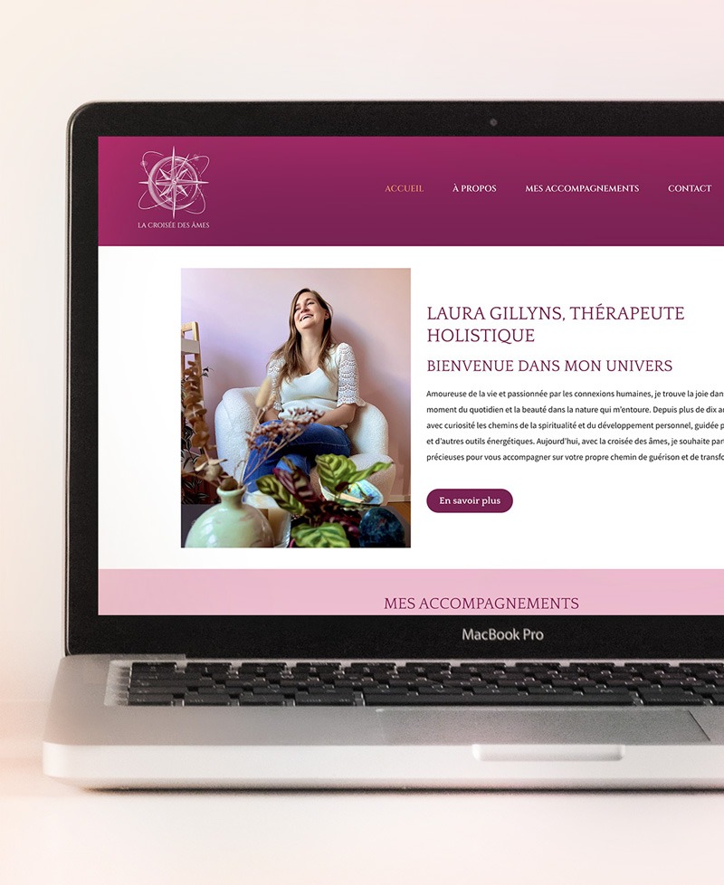 Site internet : page d'accueil pour la Croisée des âmes, une thérapeute holistique